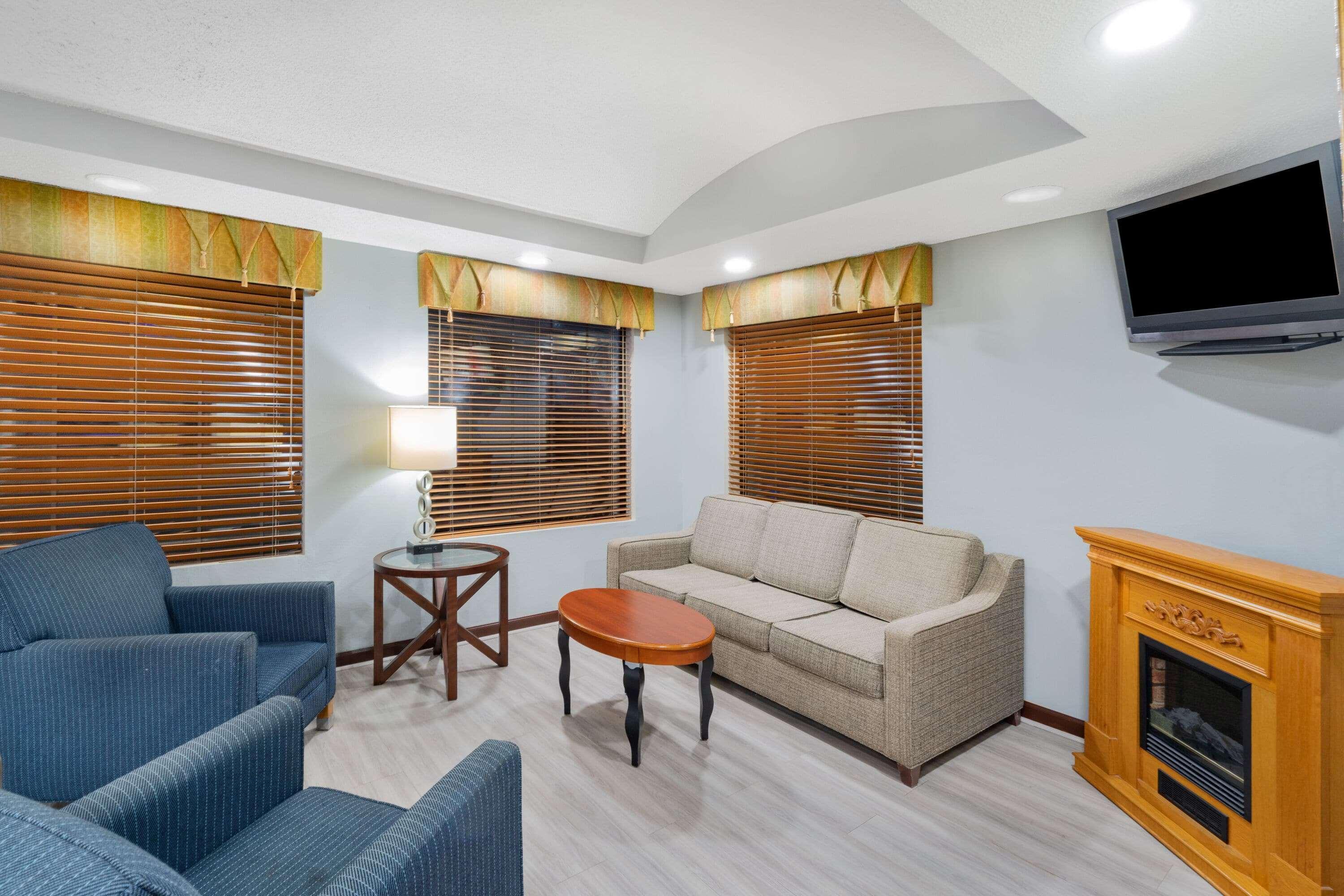 Baymont By Wyndham Hinesville Fort Stewart Area Luaran gambar