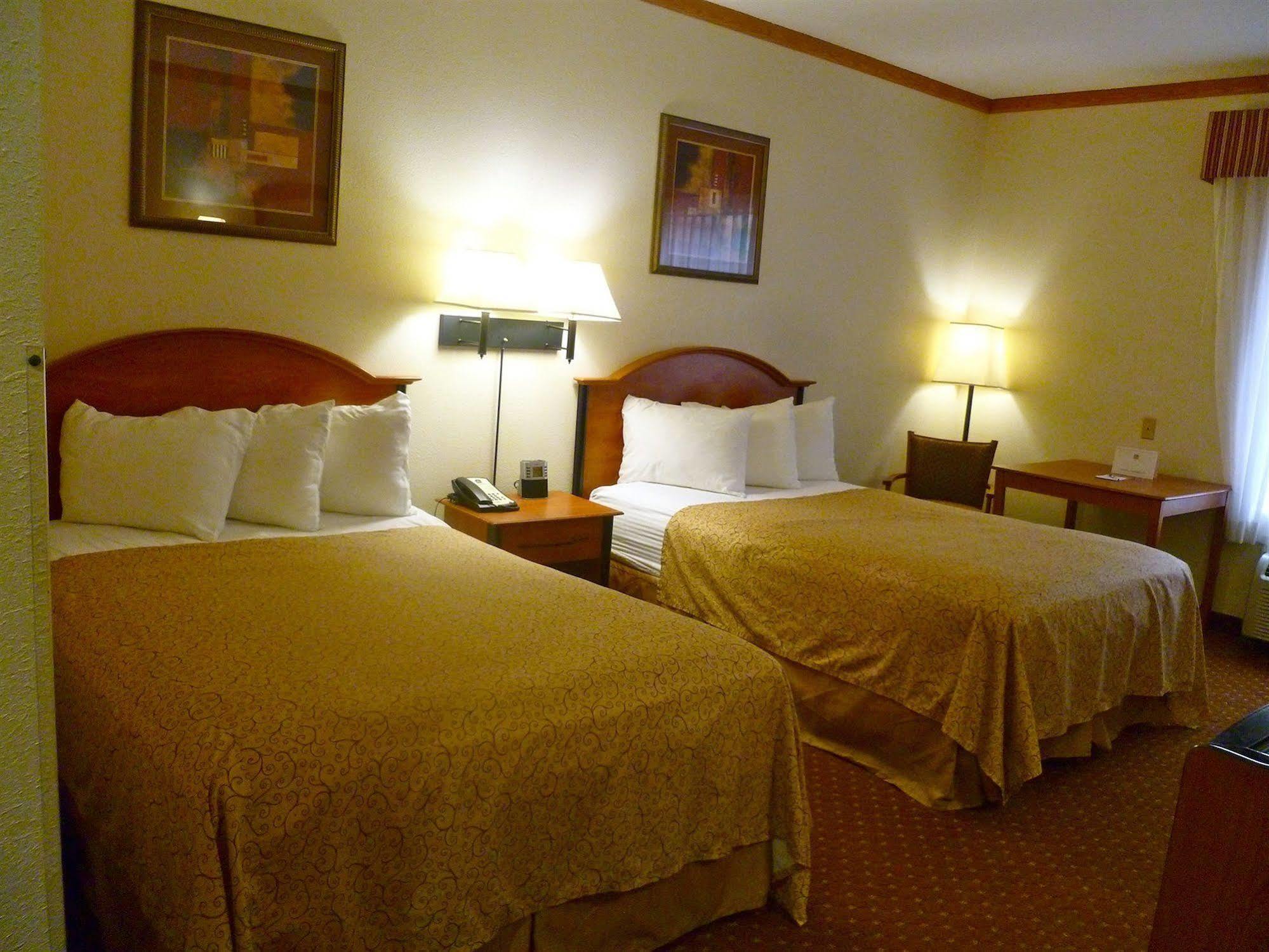 Baymont By Wyndham Hinesville Fort Stewart Area Luaran gambar