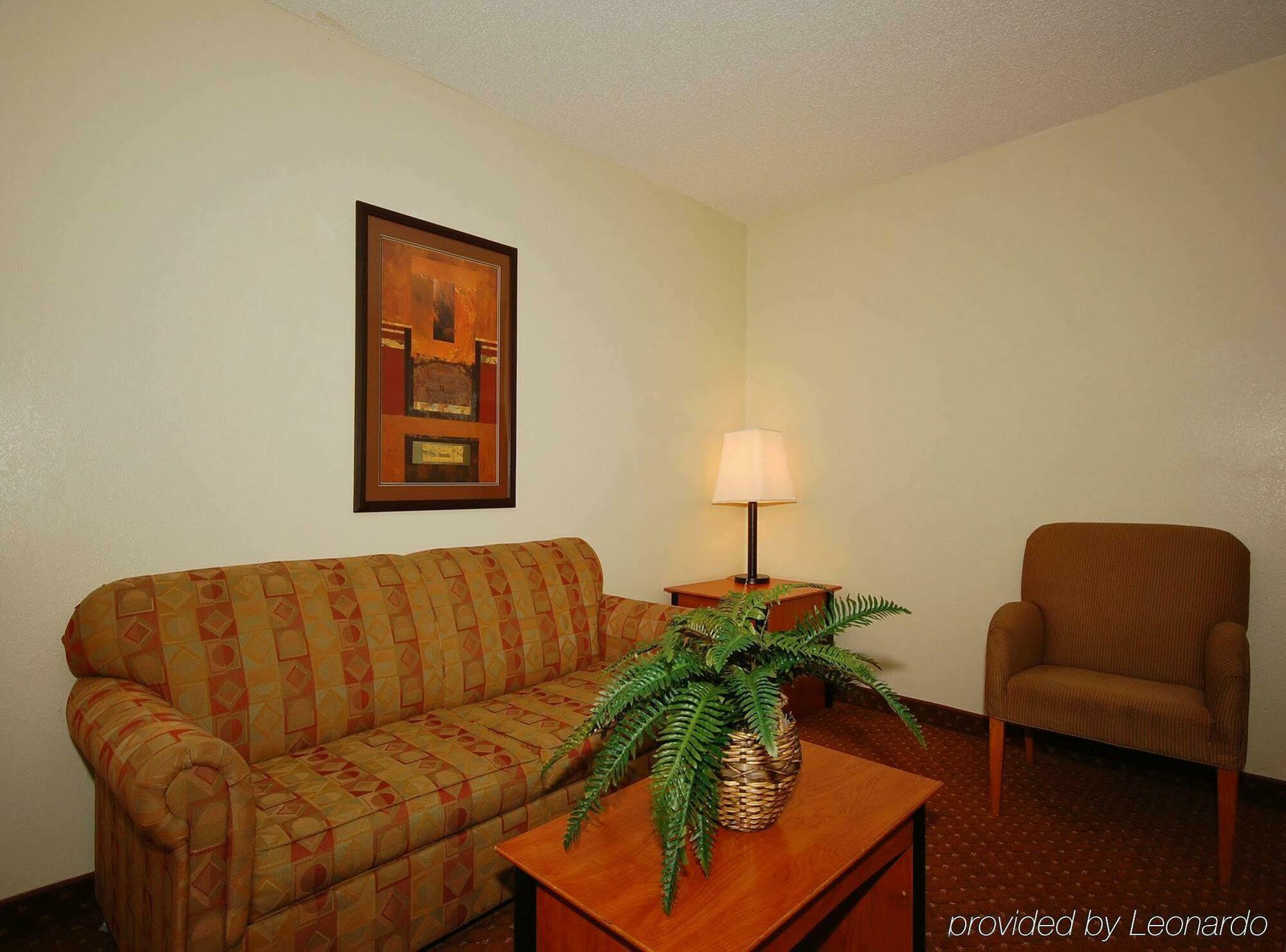 Baymont By Wyndham Hinesville Fort Stewart Area Bilik gambar