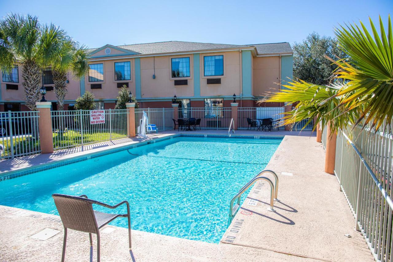 Baymont By Wyndham Hinesville Fort Stewart Area Luaran gambar